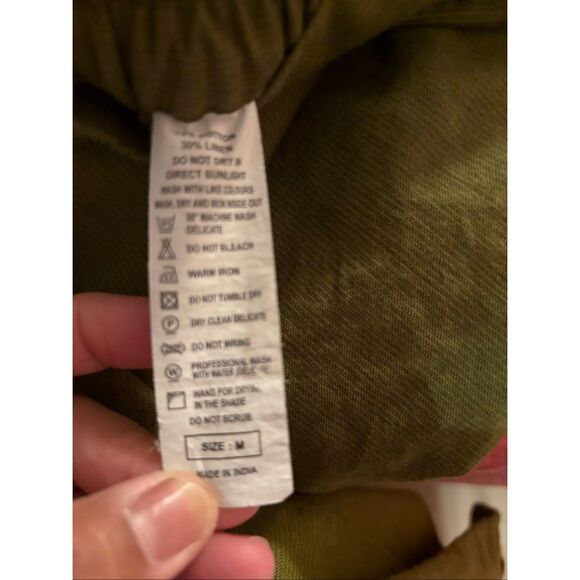 Benetton Olive Green Safari Suit Set, size Petite Medium - Picture 8 of 10
